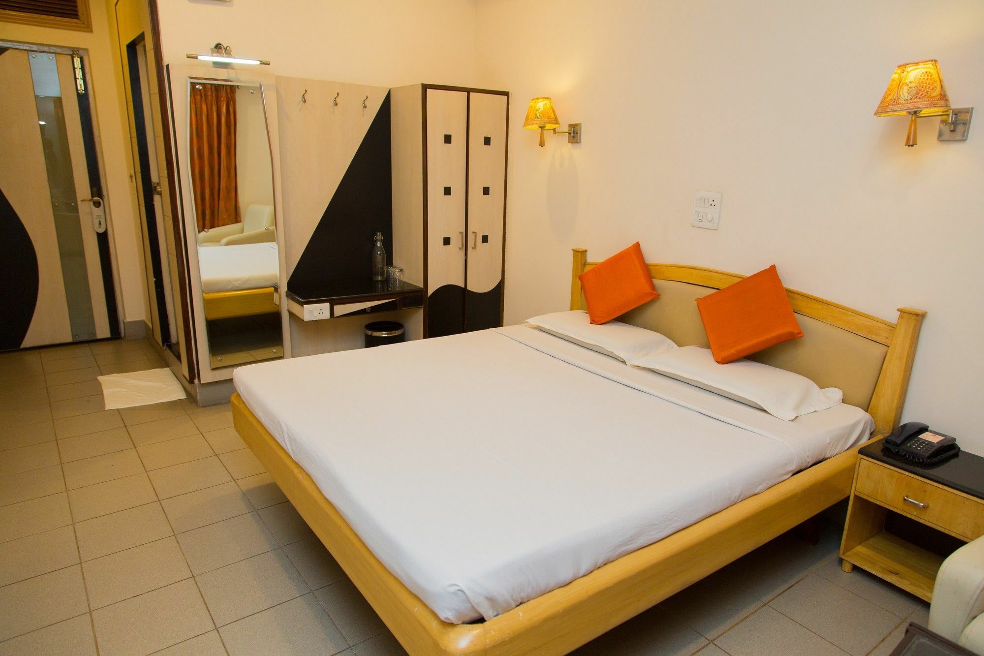 Fabhotel Kinnera Comforts Railway Station Visakhapatnam Buitenkant foto